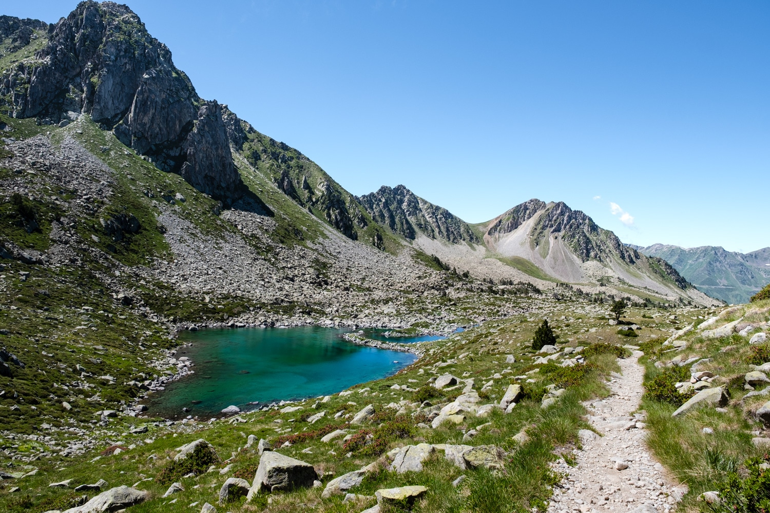 Lac estagnol proche de la Réserve Naturelle du Néouvielle 