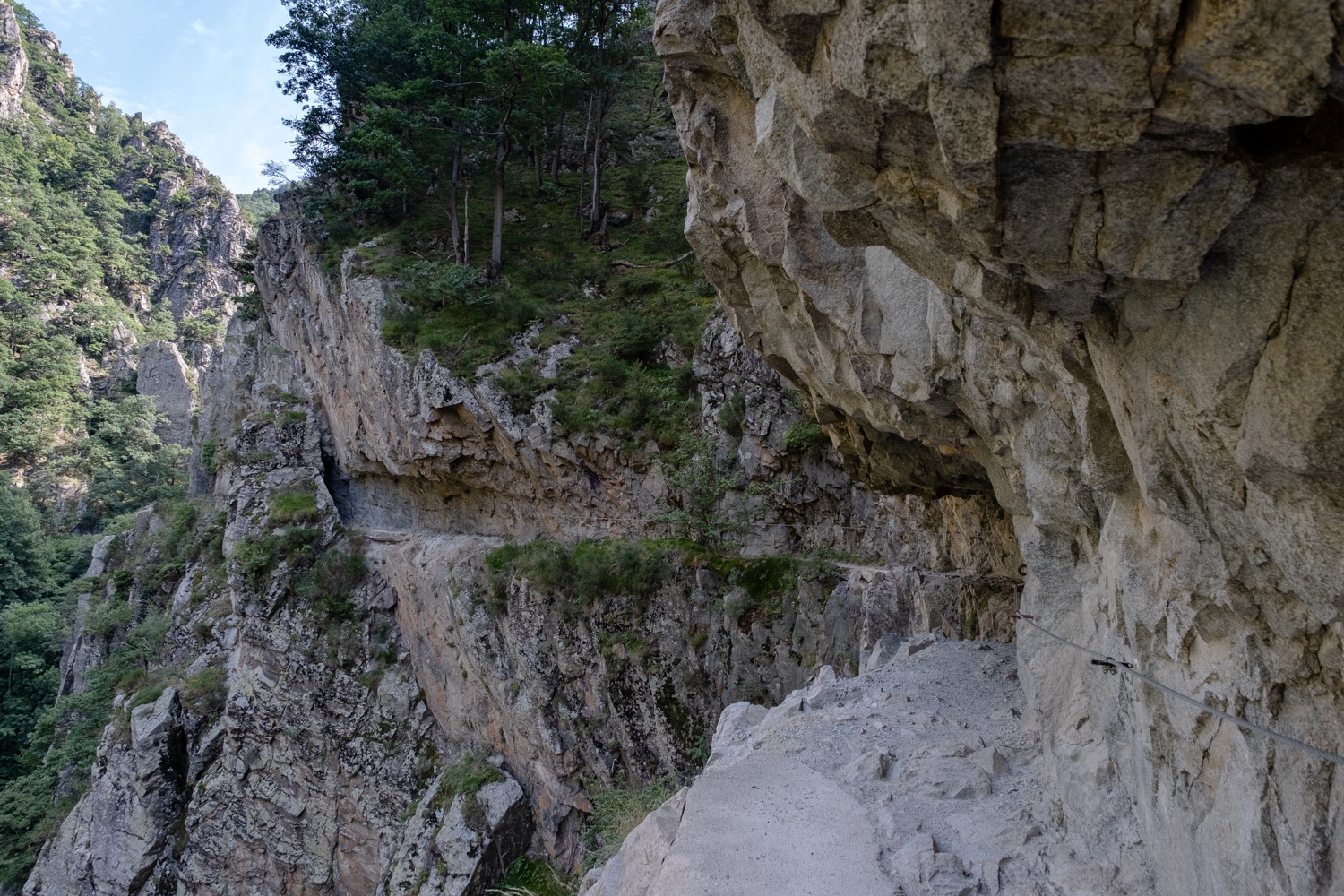 rando pyrénées orientales gorges de la carança corniche