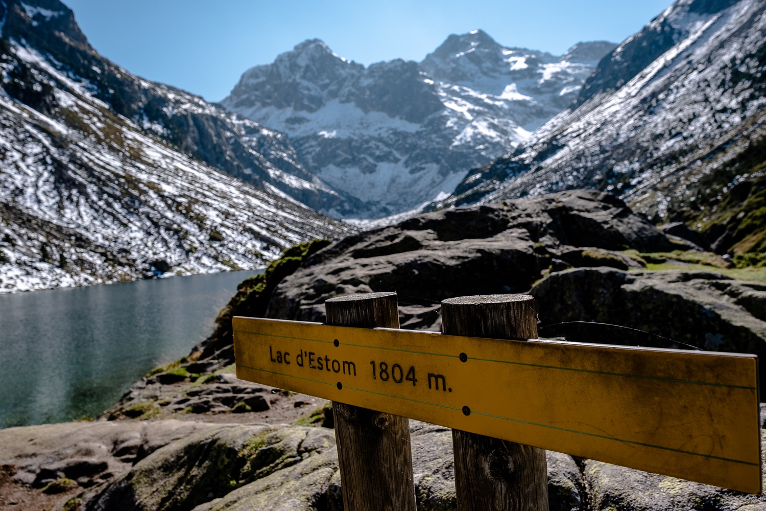 Lac d'Estom dans les hautes Pyrénées