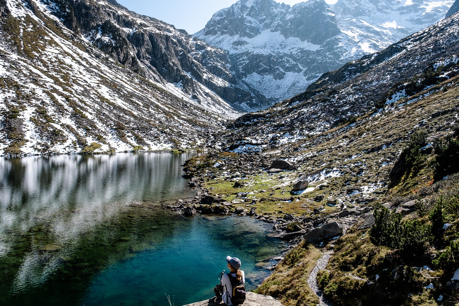 Lac d'Estom dans les Hautes Pyrénées depuis la Fruitière près de Cauterets