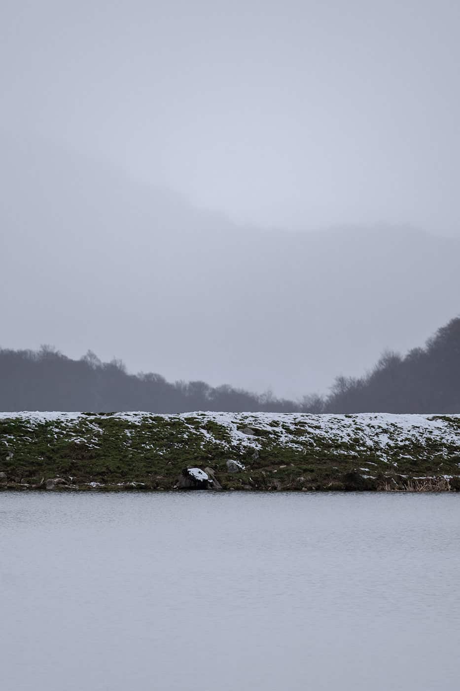 Lac de Payolle et brouillard