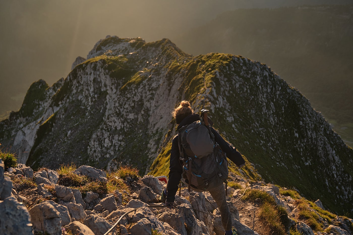 Passage aérien dans la randonnée du Mont Charvin