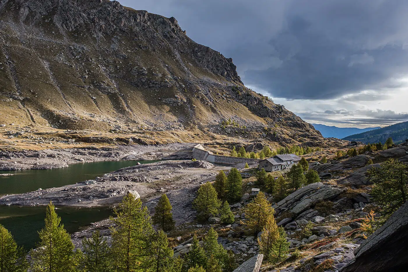 Refuge et lacs des Merveilles