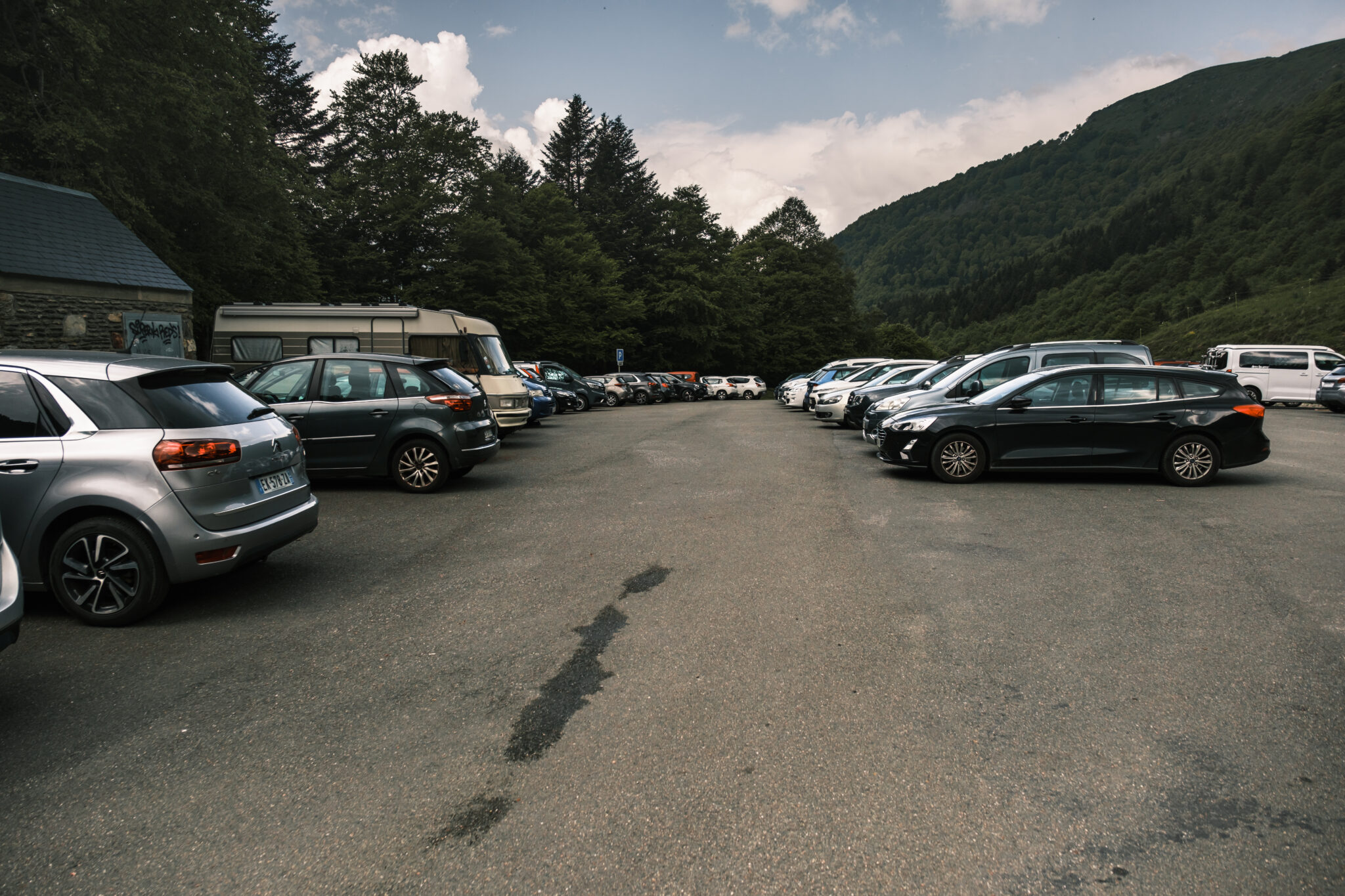 Parking Hospice de France pour aller au Port de Vénasque