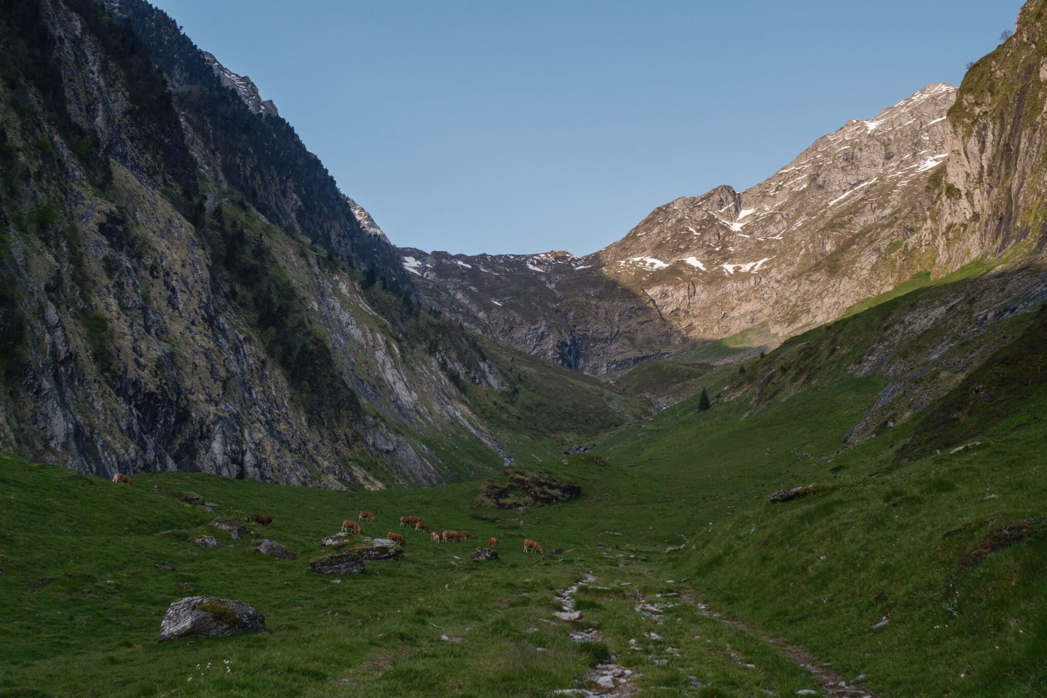 Vallée du ruisseau du Port de Vénasque 