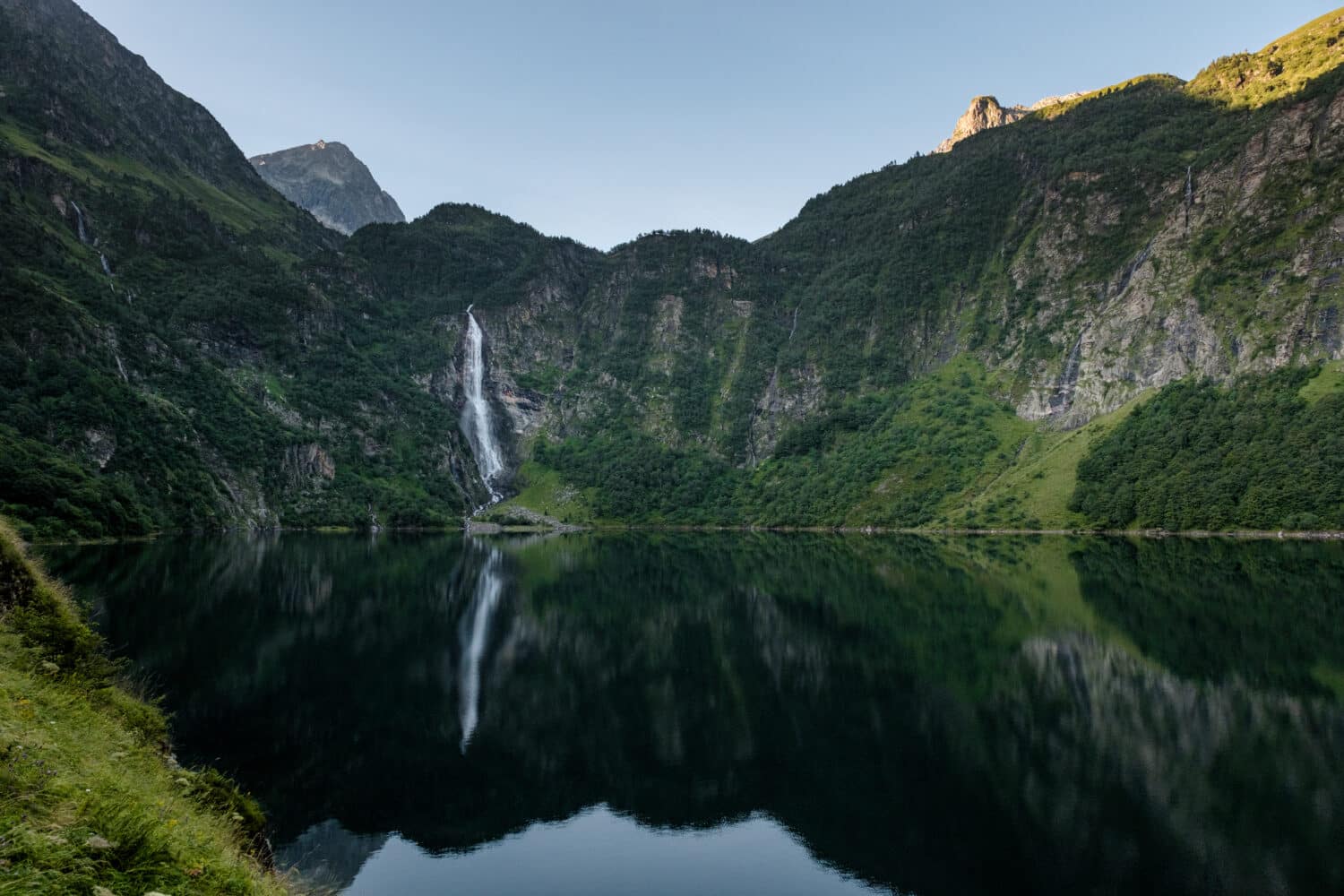 Lac d’Oô : Randonnée facile depuis les Granges d’Astau