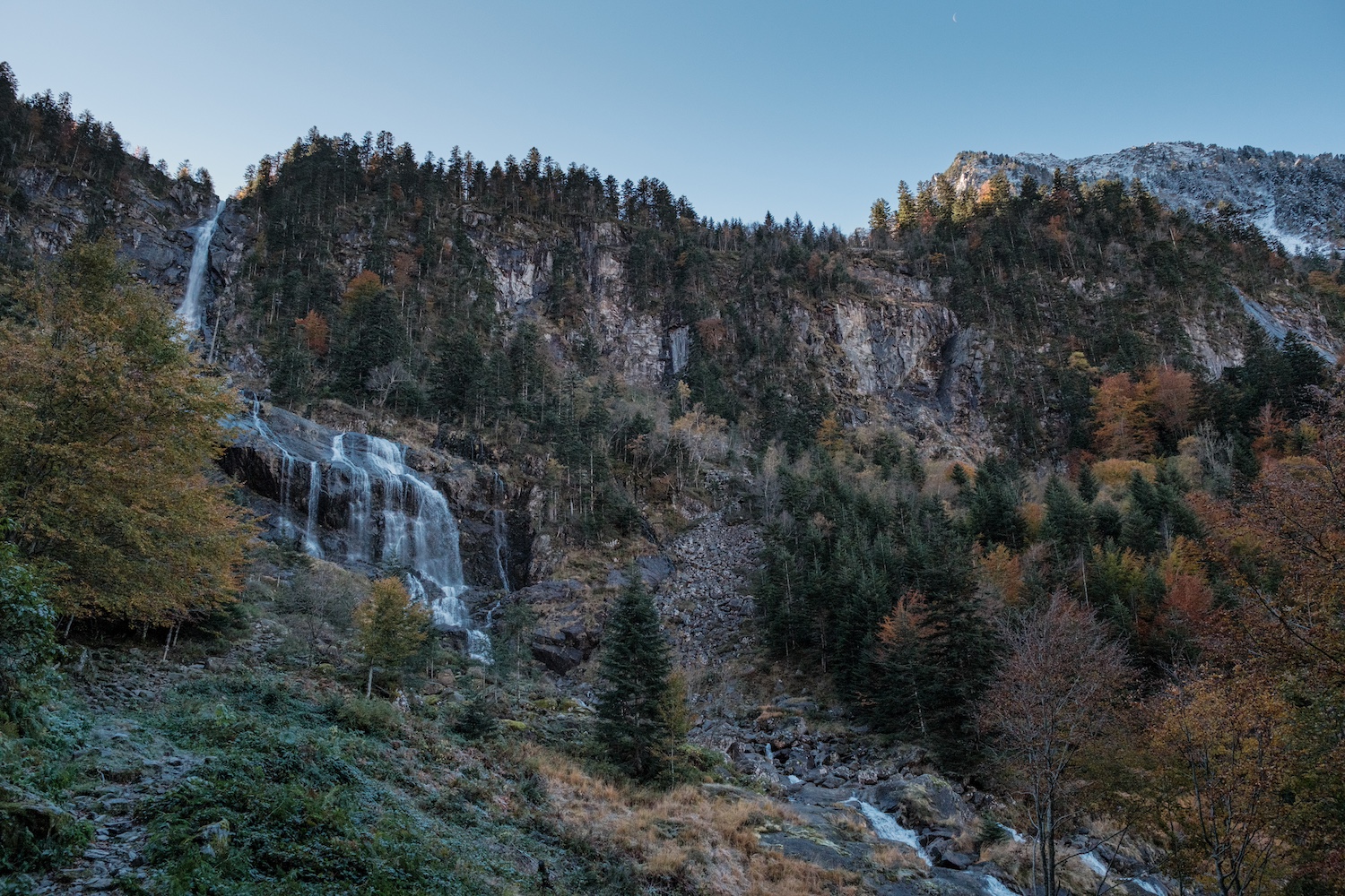 Cascade d’Ars : Randonnée en Boucle